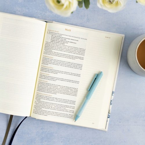 CSB Notetaking Bible, Large Print Edition, Cream Floral Clot