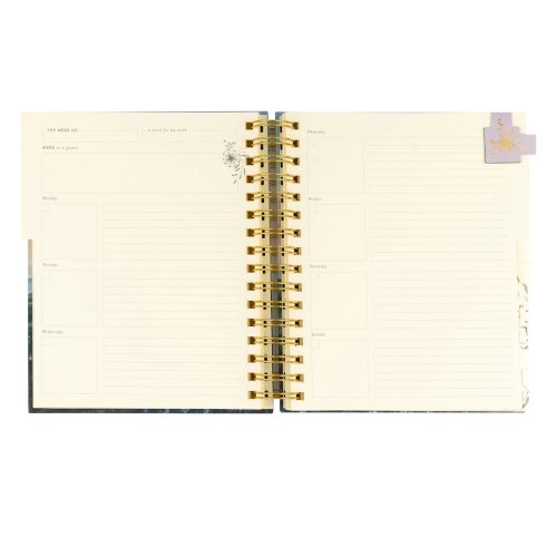 12-Month Undated Planner: Iceland Theme, Spiral