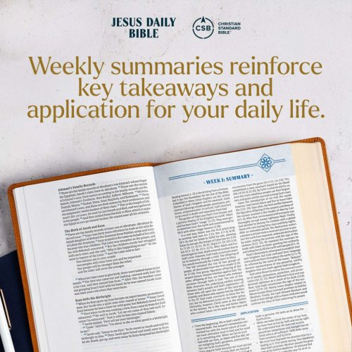 CSB Jesus Daily Bible, Hardcover