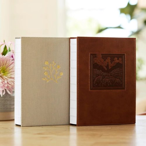 NKJV New Testament, Tracing edition: Engaging the Scripture Word by Word (Gray Cloth over Board)