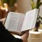 NKJV Holy Bible, Giant Print Center-Column Reference Bible, Blue Leathersoft, 72,000+ Cross References, Red Letter, Comfort Print: New King James Version