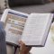 KJV, The Woman's Study Bible, Blue Leathersoft, Red Letter, Full-Color Edition, Comfort Print (Thumb Indexed)