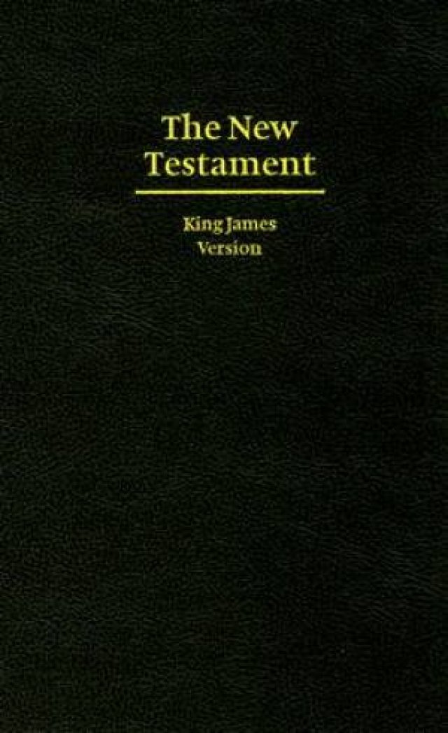 KJV Giant Print New Testament Hardback Free Delivery at Eden.co.uk