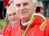 Cardinal backs anti nuclear prayer vigil