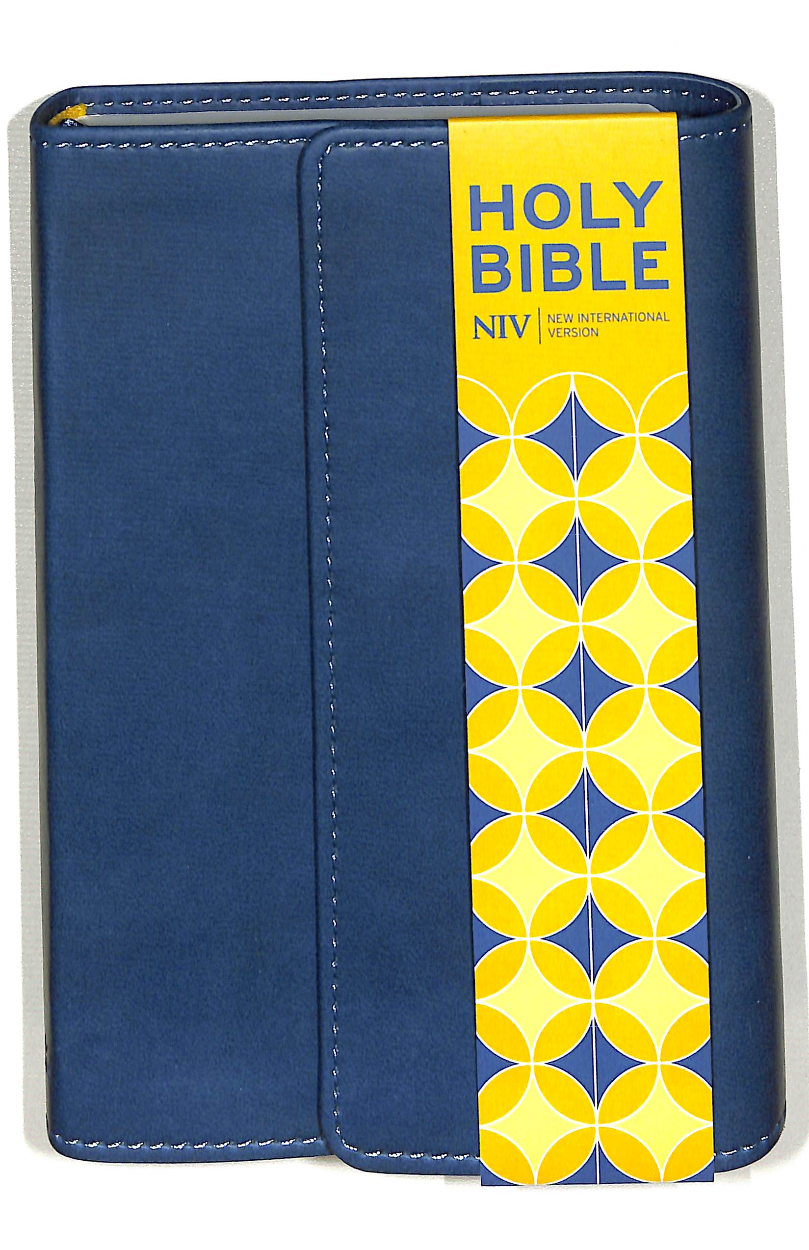NIV Pocket Blue SoftTone Bible with Clasp Free Delivery Eden.co.uk